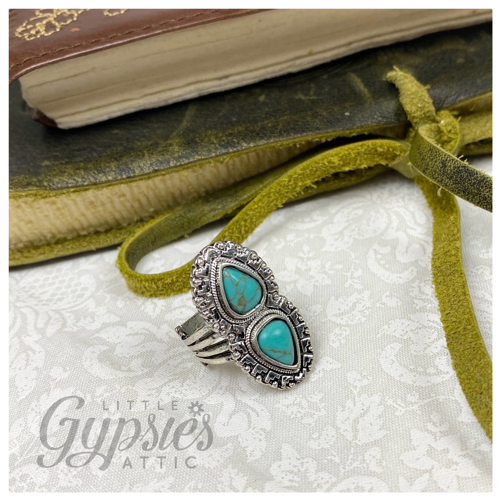 Turquoise Statement Ring and Bracelet Combo - Picture 6 of 12